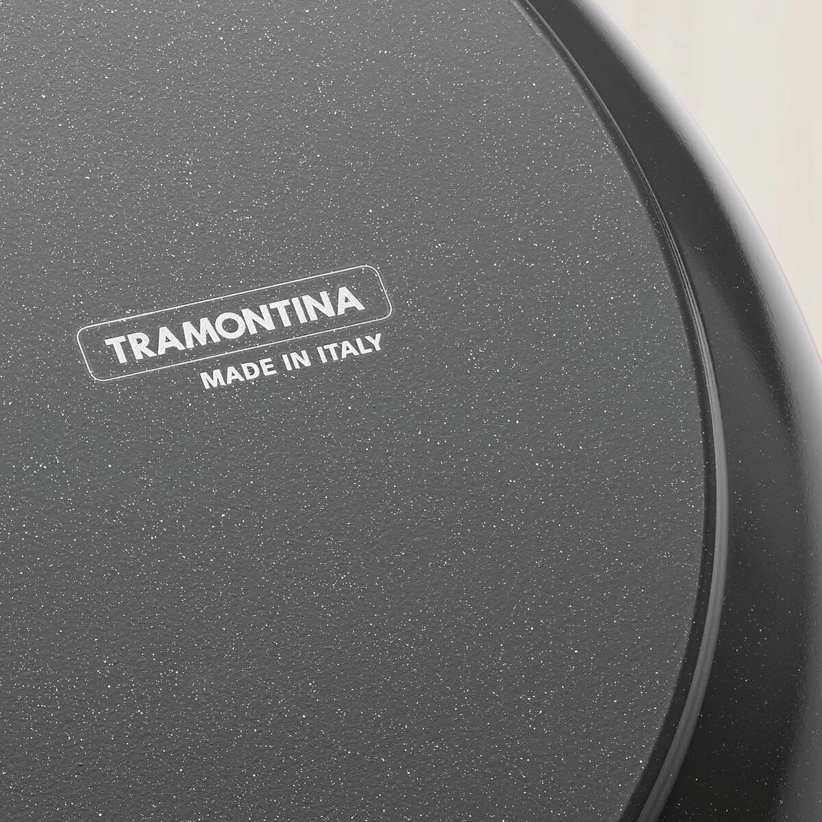 Tramontina 8 In Ceramic Fry Pan - Black 2 Tramontina 8 In Ceramic Fry Pan - Black - Image 2