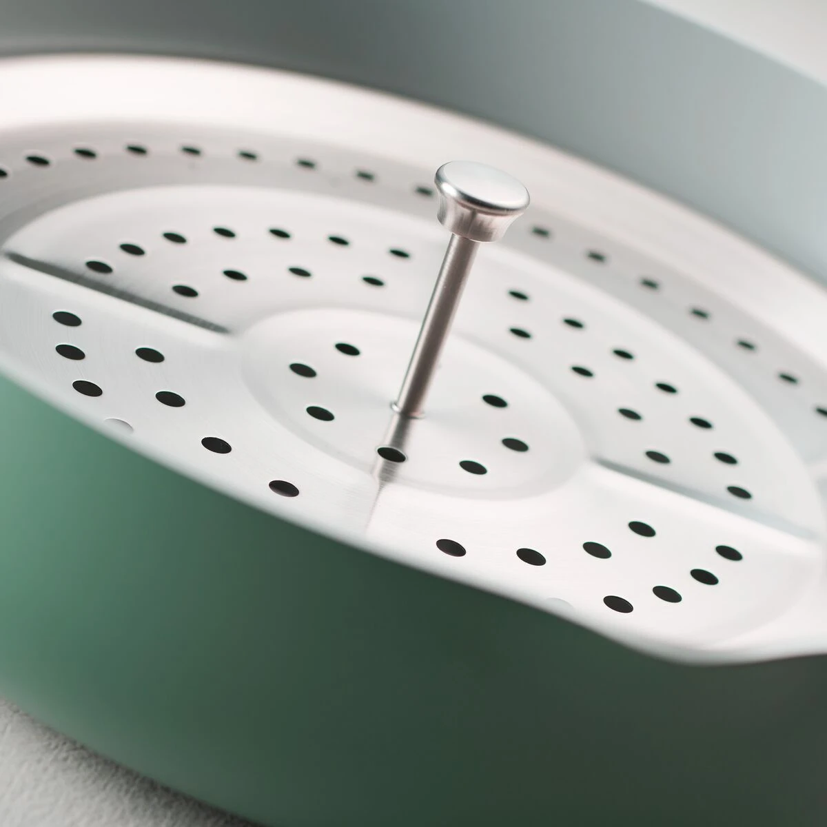 Tramontina All In One Plus Pan, 5 Qt Ceramic Non Stick - Sea Salt Green 6 Tramontina All In One Plus Pan, 5 Qt Ceramic Non Stick - Sea Salt Green - Image 6