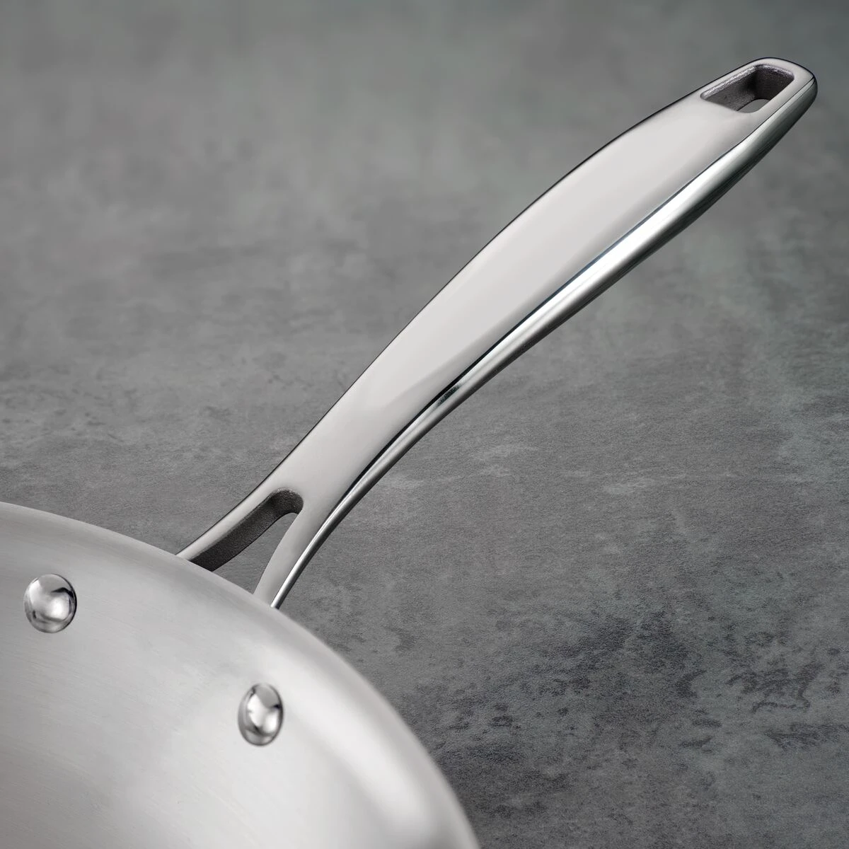 Tramontina 12 In Tri-Ply Clad Stainless Steel Fry Pan - Seattle Handle 6 Tramontina 12 In Tri-Ply Clad Stainless Steel Fry Pan - Seattle Handle - Image 6