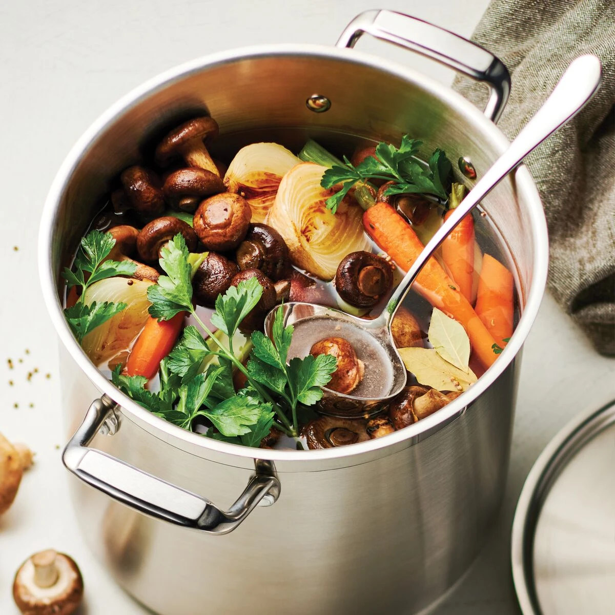 Tramontina 12 Qt Stainless Steel Covered Stock Pot 2 Tramontina 12 Qt Stainless Steel Covered Stock Pot - Image 2