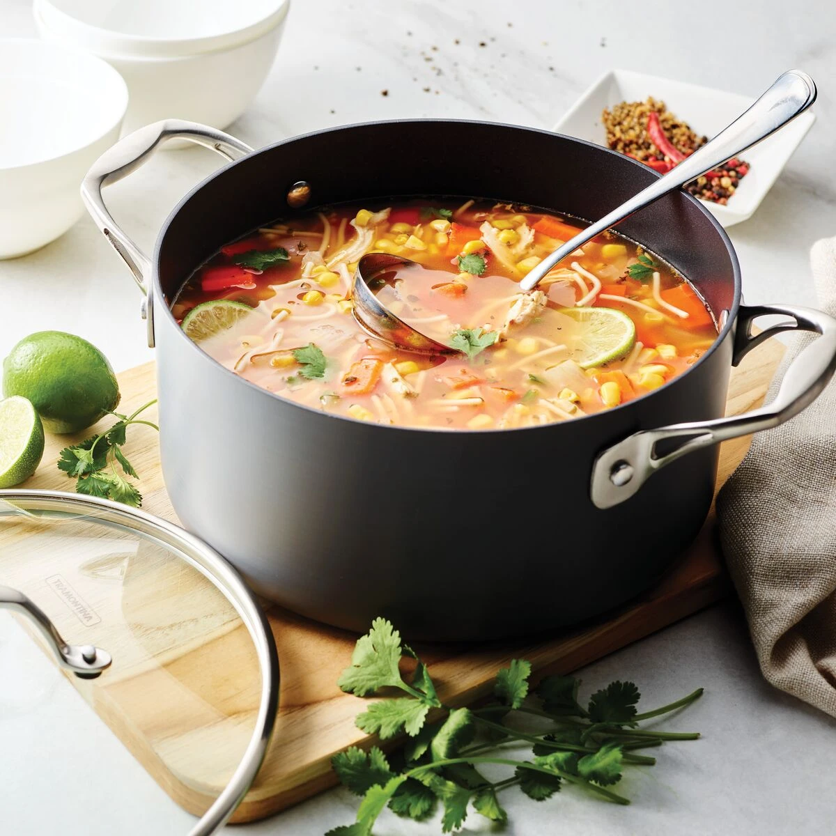 Tramontina 5 Qt Hard Anodized Aluminum Covered Dutch Oven 1 Tramontina 5 Qt Hard Anodized Aluminum Covered Dutch Oven