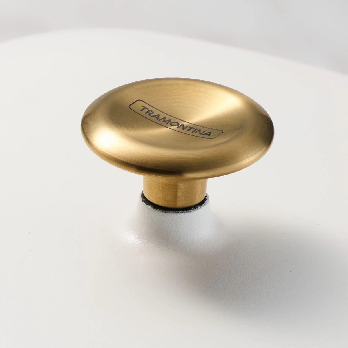 Tramontina Prisma 7 Qt Enameled Cast Iron Covered Square Dutch Oven - Matte White 7 Tramontina Prisma 7 Qt Enameled Cast Iron Covered Square Dutch Oven - Matte White - Image 7