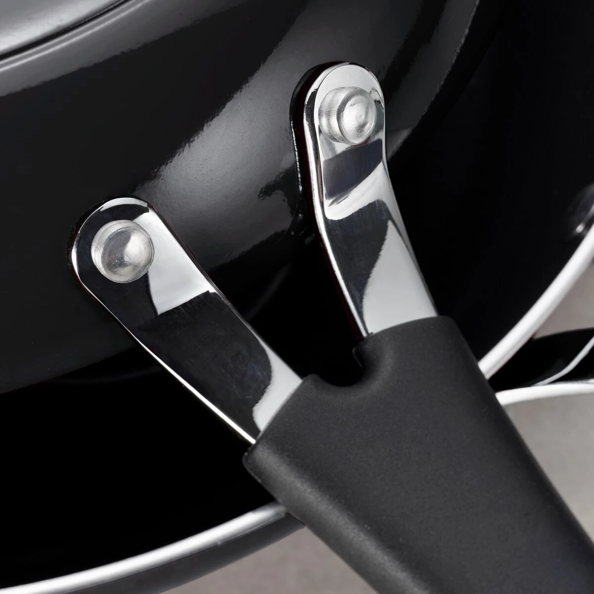 Tramontina 3 Pk Aluminum Fry Pan Set - Charcoal Gray 5 Tramontina 3 Pk Aluminum Fry Pan Set - Charcoal Gray - Image 5