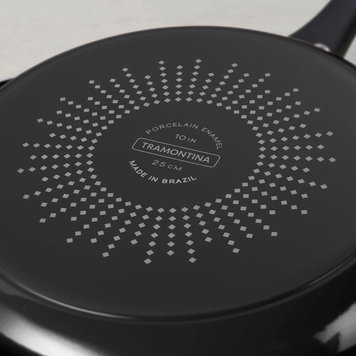 Tramontina 3 Pk Aluminum Fry Pan Set - Charcoal Gray 4 Tramontina 3 Pk Aluminum Fry Pan Set - Charcoal Gray - Image 4