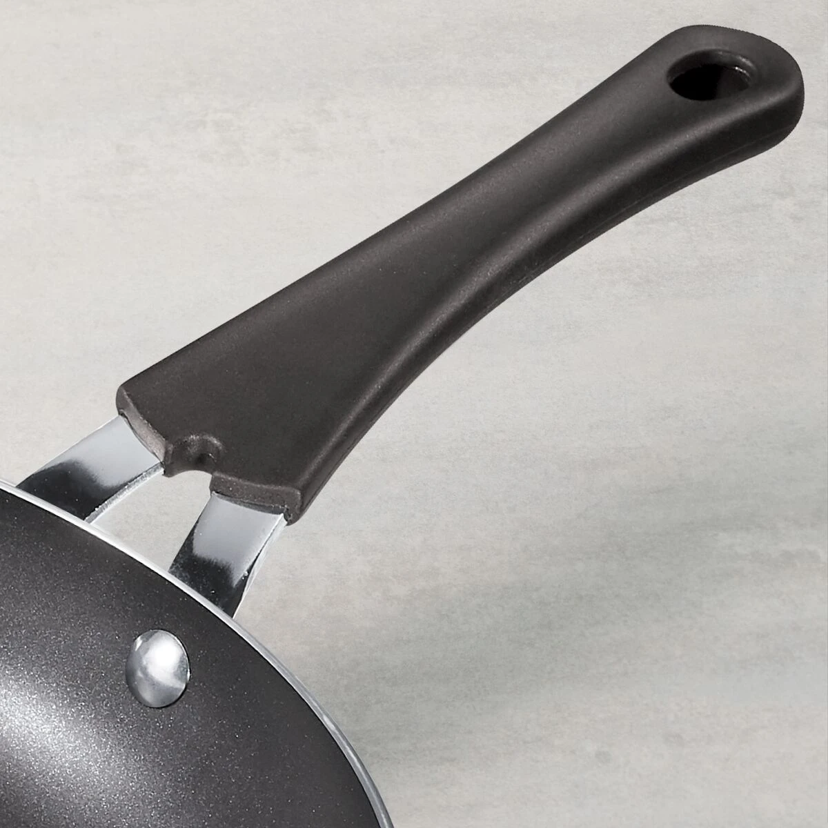 Tramontina 3 Pk Aluminum Fry Pan Set - Navy Blue 4 Tramontina 3 Pk Aluminum Fry Pan Set - Navy Blue - Image 4